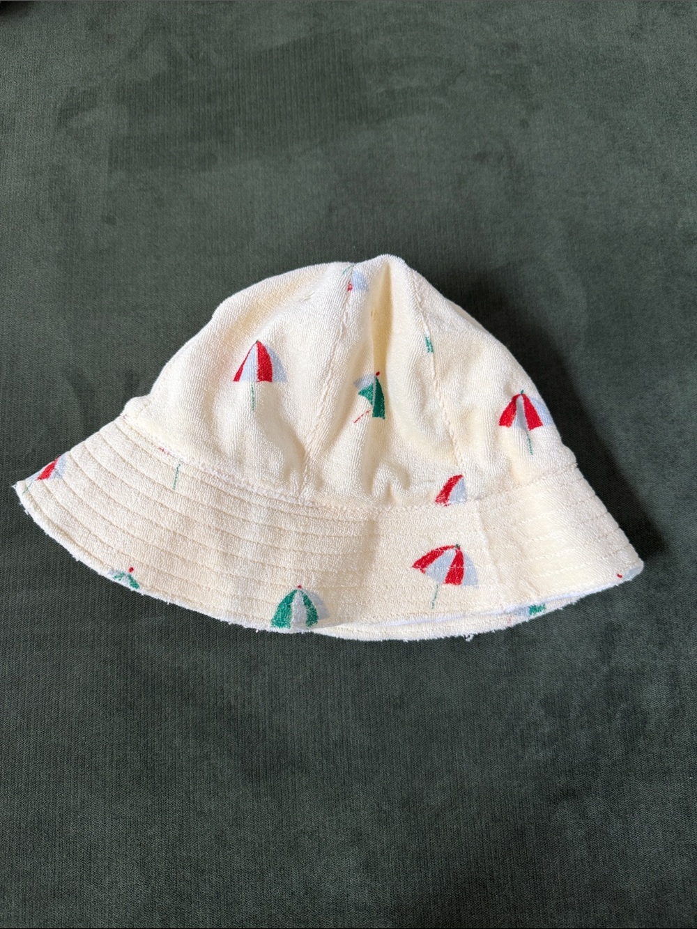 Fin & Vince White Cotton Hat with Umbrella Print